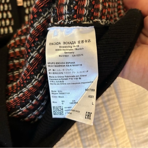 Escada Sport Off-Center Front Zip Cardigan. Size Large. - Picture 5 of 11